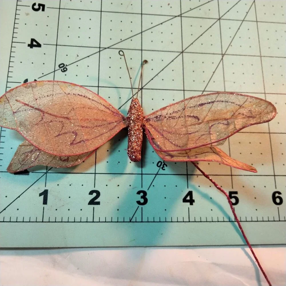 Glittery Wire Mesh Butterfly Vintage Floral Decoration